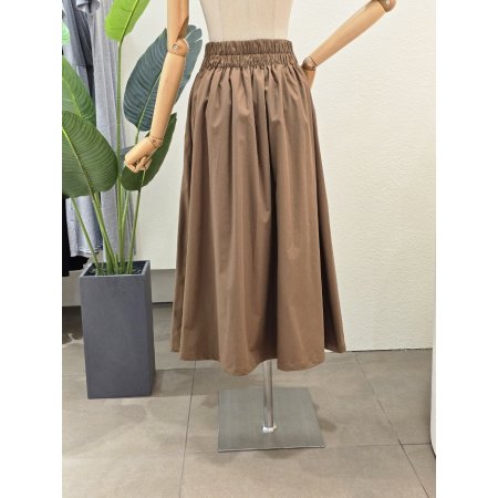 벨티드 허리 뒷밴딩 스커트