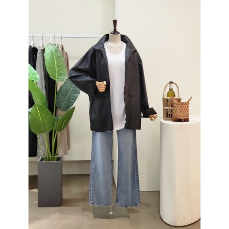 루즈핏 카라넥 래더 자켓