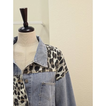 레어파드 배색 데님 자켓