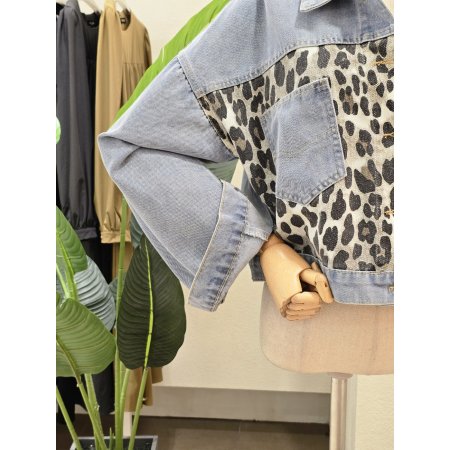 레어파드 배색 데님 자켓