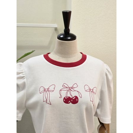 체리 리본 퍼프 반탈 티셔츠