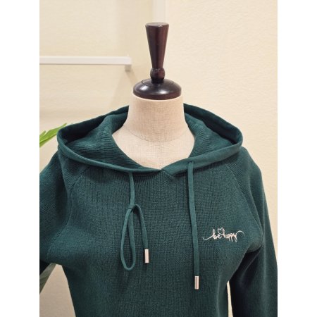 레터링 자수 후드넥 니트