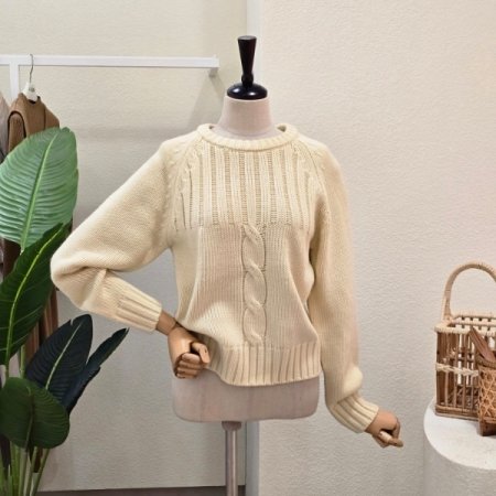 믹스 파스텔 라운드넥 니트