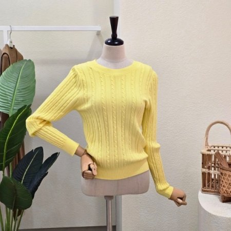 케이블 패턴 컬러 니트