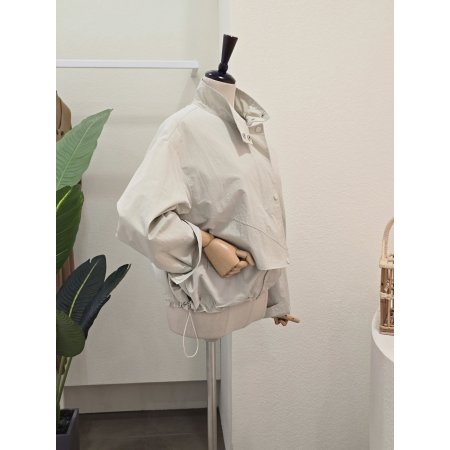 유니크 스트링 하이넥 점퍼