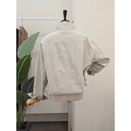 유니크 스트링 하이넥 점퍼