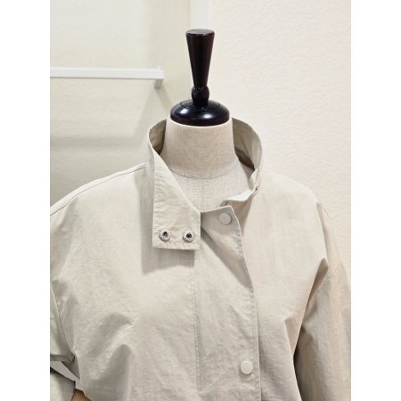 유니크 스트링 하이넥 점퍼