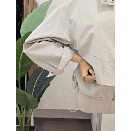 유니크 스트링 하이넥 점퍼