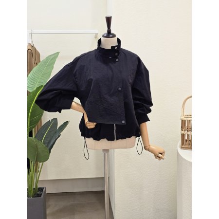 유니크 스트링 하이넥 점퍼