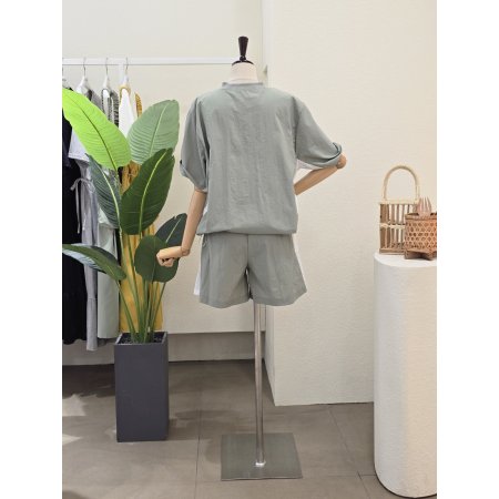 레터링 브이넥 티셔츠 쇼츠 셋업