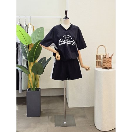 레터링 브이넥 티셔츠 쇼츠 셋업