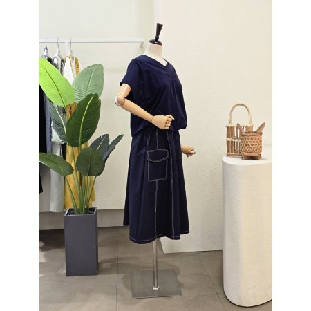 스티치 포켓 브이넥 원피스