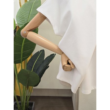 사선 유니크 라운드 티셔츠