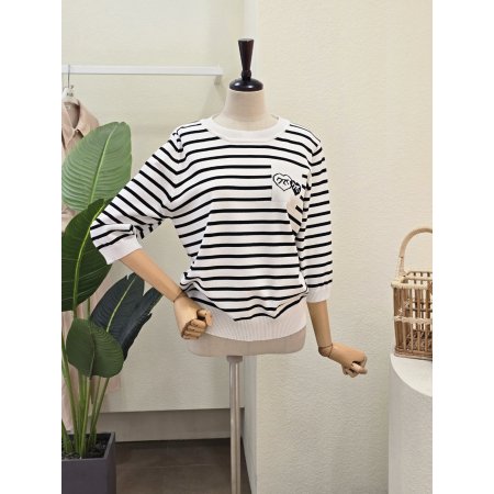 더블 하트 줄무늬 니트