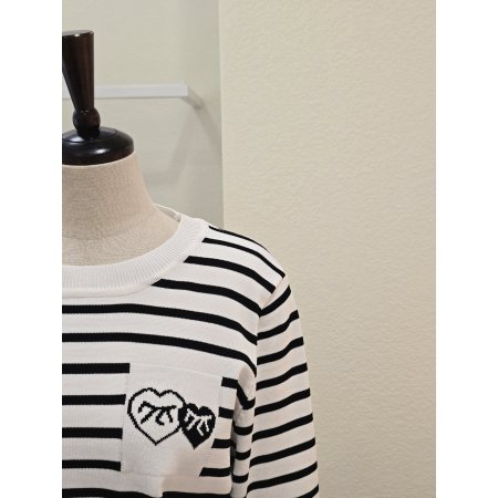 더블 하트 줄무늬 니트