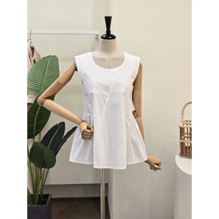 민소매 허리 셔링 블라우스