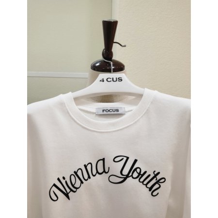 퍼프 포인트 라운드 반팔 티셔츠