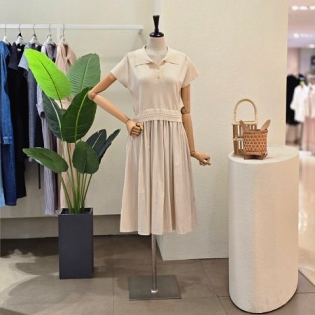 니트 배색 카라넥 원피스