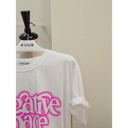 블록 레터링 반팔 티셔츠