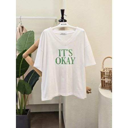 루즈핏 브이넥 레터링 티셔츠