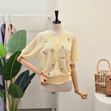 라운드넥 테니스 자수 가디건