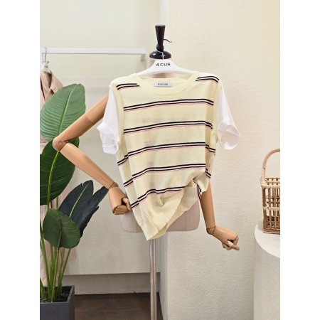 스트라이프 배색 라운드 니트