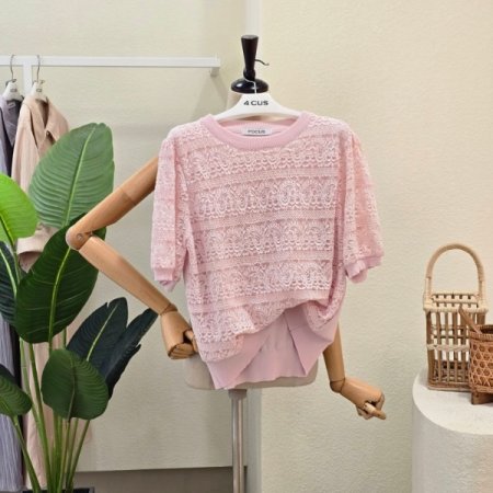 레이스 배색 라운드넥 니트