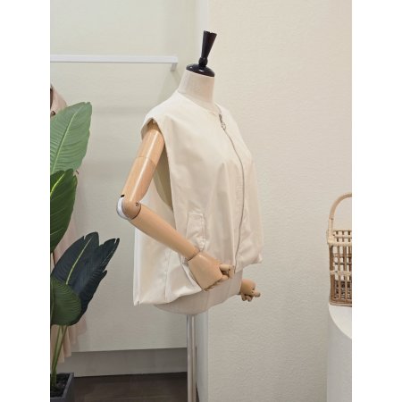 볼륨 라운드 집업 베스트