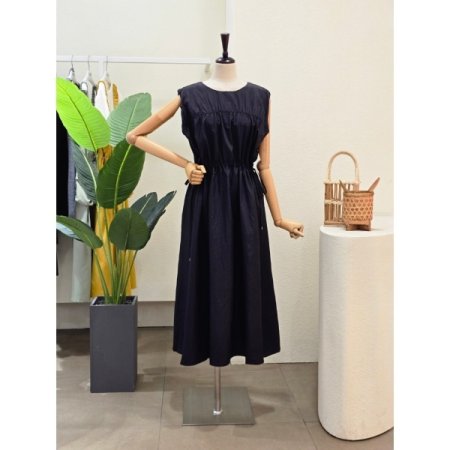 민소매 스트링 절개 원피스