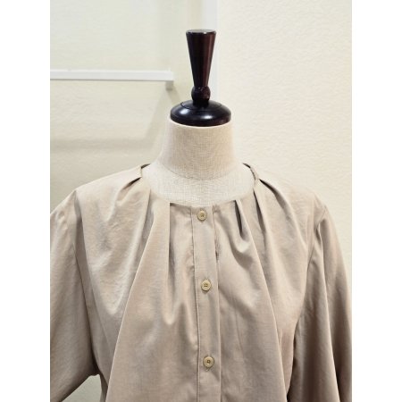 핀턱 7부 라운드 블라우스