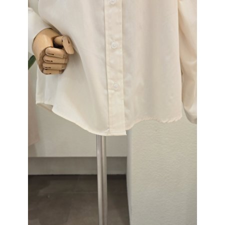 브릭 카라넥 솔리드 셔츠