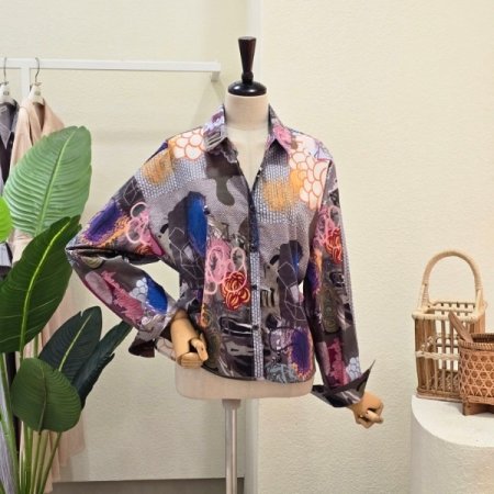 모자이크 패치 카라넥 블라우스