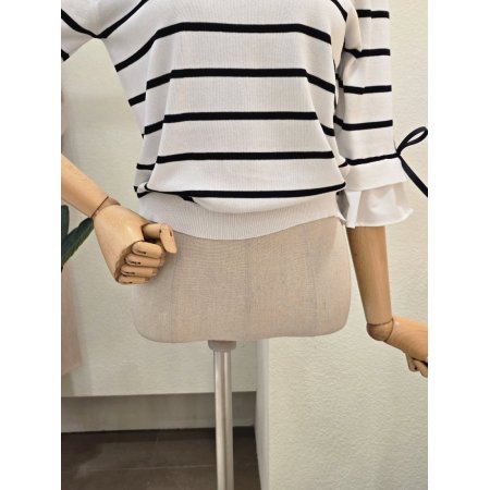 리본 포인트 스트라이프 니트