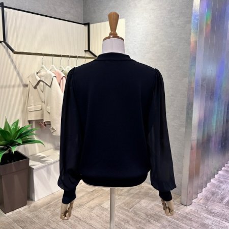 시스루 소매 카라 니트