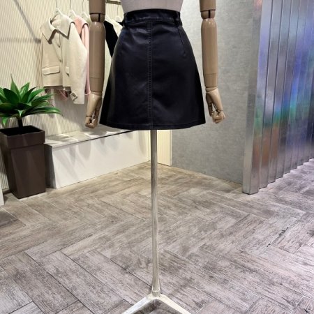 A라인 레더 미니 스커트