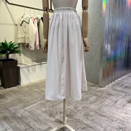 백 밴딩 플리츠 롱 스커트