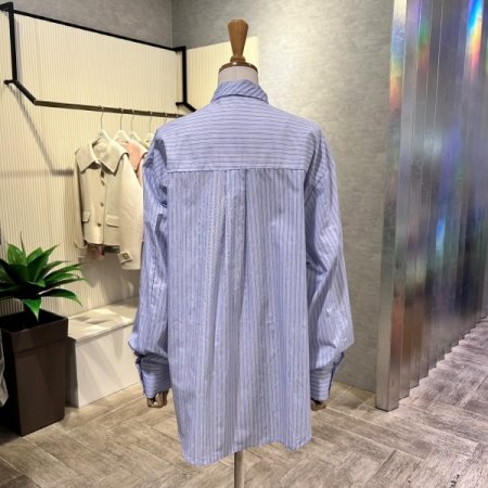 언발 스트라이프 박시 셔츠