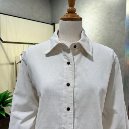 잔골덴 단추 카라 언발 셔츠