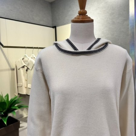 배색 라인 후드 니트