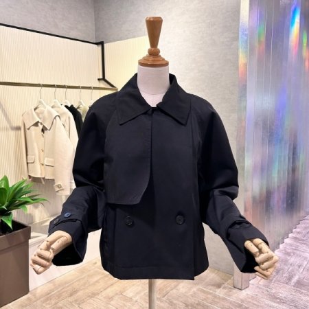 백 단추 숏 트렌치 코트