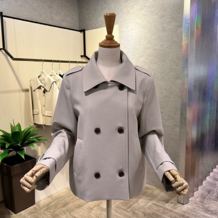 더블 단추 숏 트렌치 코트