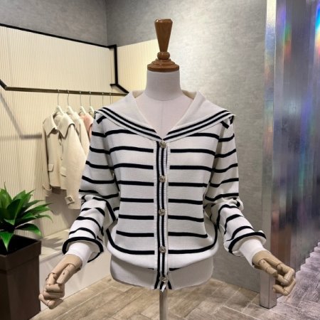 라인 배색 세일러 카라 가디건