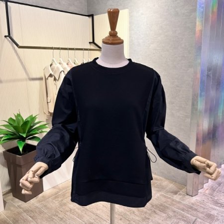 사이드 스트링 배색 언발 티셔츠