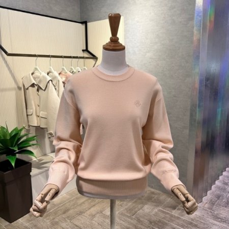 자수마크 심플 니트