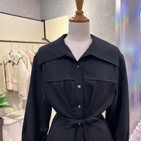 백 플리츠 빅 카라 롱 원피스