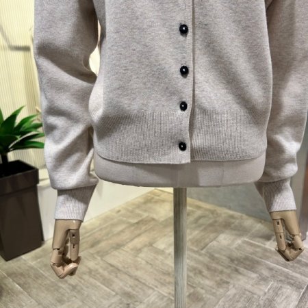 단추 V넥 숏 가디건