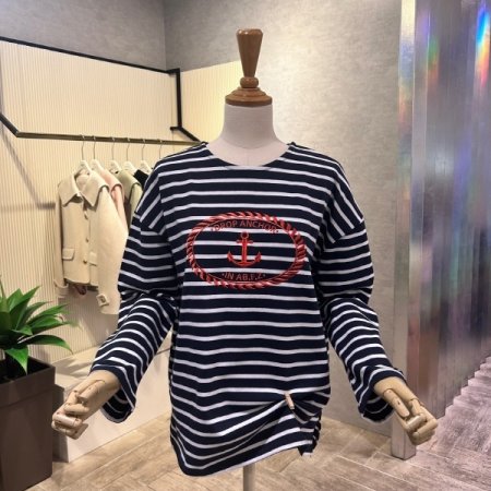 스트라이프 자수 배색 티셔츠