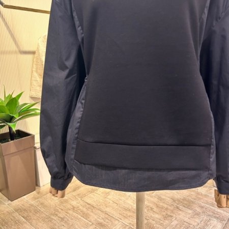 배색 사이드 스트링 언발 티셔츠