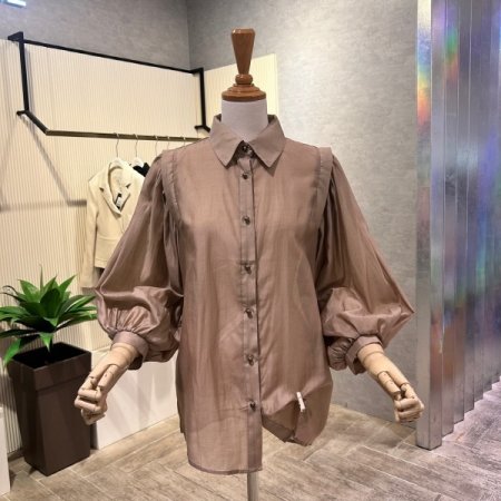 언발 셔링 소매 카라 블라우스