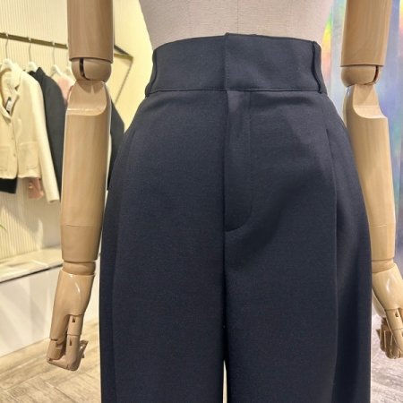 투턱 백 밴딩 와이드 팬츠